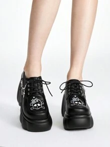 ROMWE Goth Women Skull & Cross Print Chain Decor Platform Thick Sole Loafer Shoes