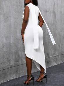 Zolique Plain Elegant Side Button Detail Sleeveless Dress - White - View 3