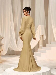 Faeriesty Elegant Cross-Over V-Neck Lantern Sleeve Mermaid Hem Dress - Sophisticated Timeless Design For Spring/Summer Weddings, Galas, Red Carpet