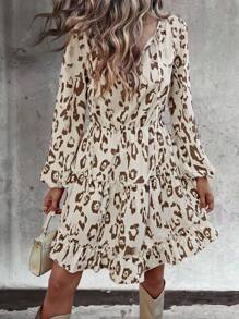 SHEIN LUNE 1 件女士随机印花豹纹短裙 - 杏色 - 查看 1