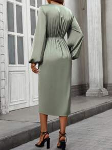 SHEIN Clasi Women's Solid Color Overlap V-Neck Twist Waist Lantern Sleeve Elegant Dress, Spring & Summer - Green - View 2
