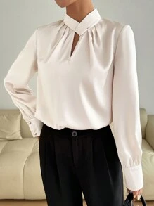 SHEIN Clasi Bluză din satin de culoare solidă, cu mâneci lungi, cu guler asimetric pentru navetă - Caisă - Vizualizare 4