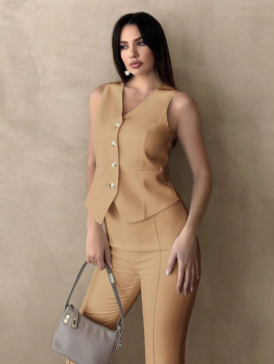 SHEIN Essnce 女式 V 领无袖纽扣纯色优雅时尚衬衫 - 卡其色 - 查看 1