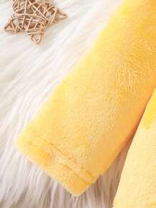 SHEIN Playful Pals 嬰兒女童黃色3D小雞造型長袖帽裝連體褲，家居服飾 - 黃色 - 查看 3