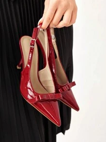 CUCCOO CHICEST 时尚红色漆皮优雅蝴蝶装饰高跟尖头鞋，带后带，适合工作、约会、派对圣诞节秋季勃艮第高跟鞋新年假期