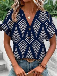 INAWLY Camiseta casual de verano para mujer con mangas cortas tipo ala de murciélago, cuello en V acanalado y estampado geométrico
