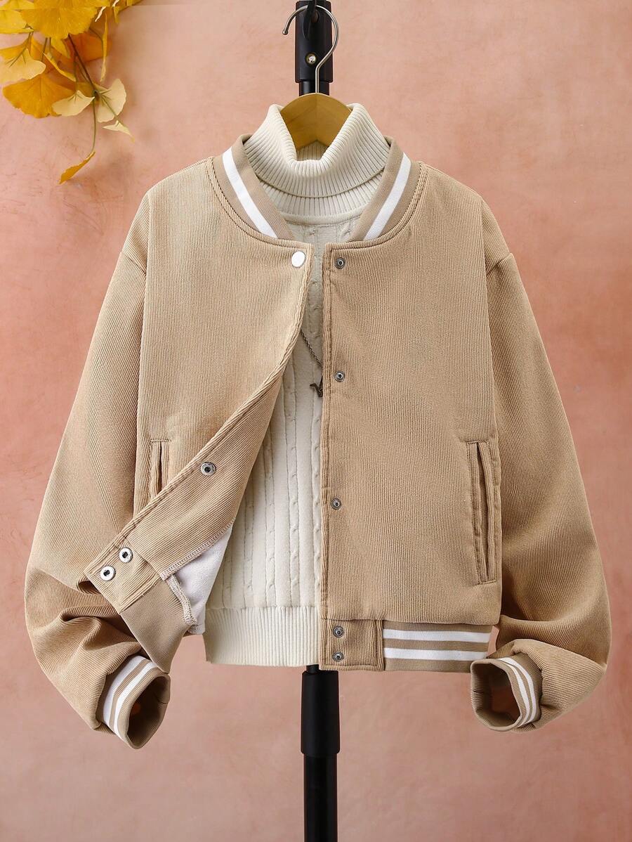 Casaco Curto e Acolchoado Fashionable para Adolescentes
