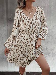 SHEIN LUNE 1 件女士随机印花豹纹短裙 - 杏色 - 查看 5