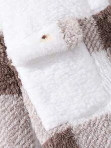 Tween Girl Oversized Checkered Fleece Jacket - Khaki - View 5