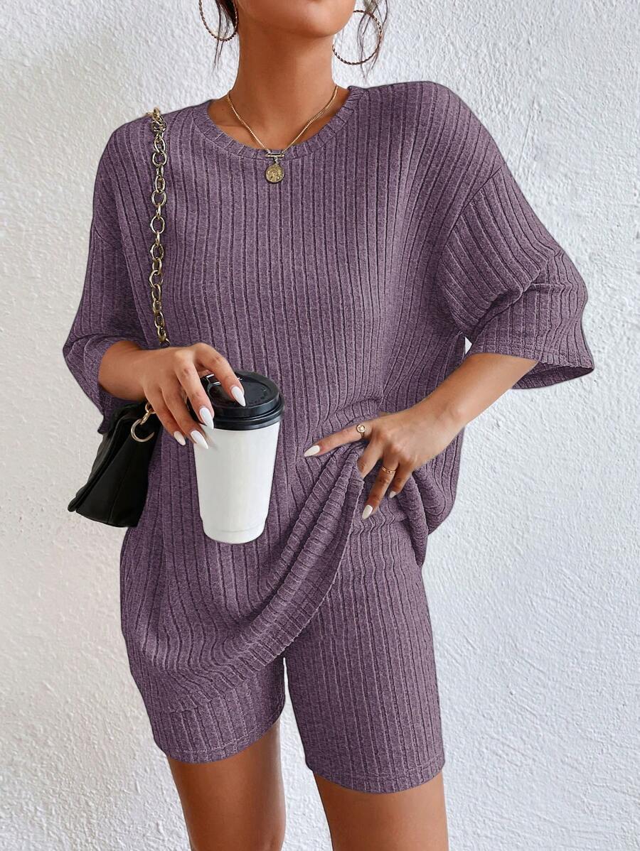 SHEIN Essnce Bộ 2 món dành cho nữ Áo cổ tròn màu trơn đơn giản và quần short thoải mái vừa vặn - Màu tím  Violet - Xem 1