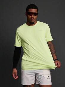 Manfinity Sport Polished Boyfriend Style Men Letter Print Short Sleeve Sports T-Shirt