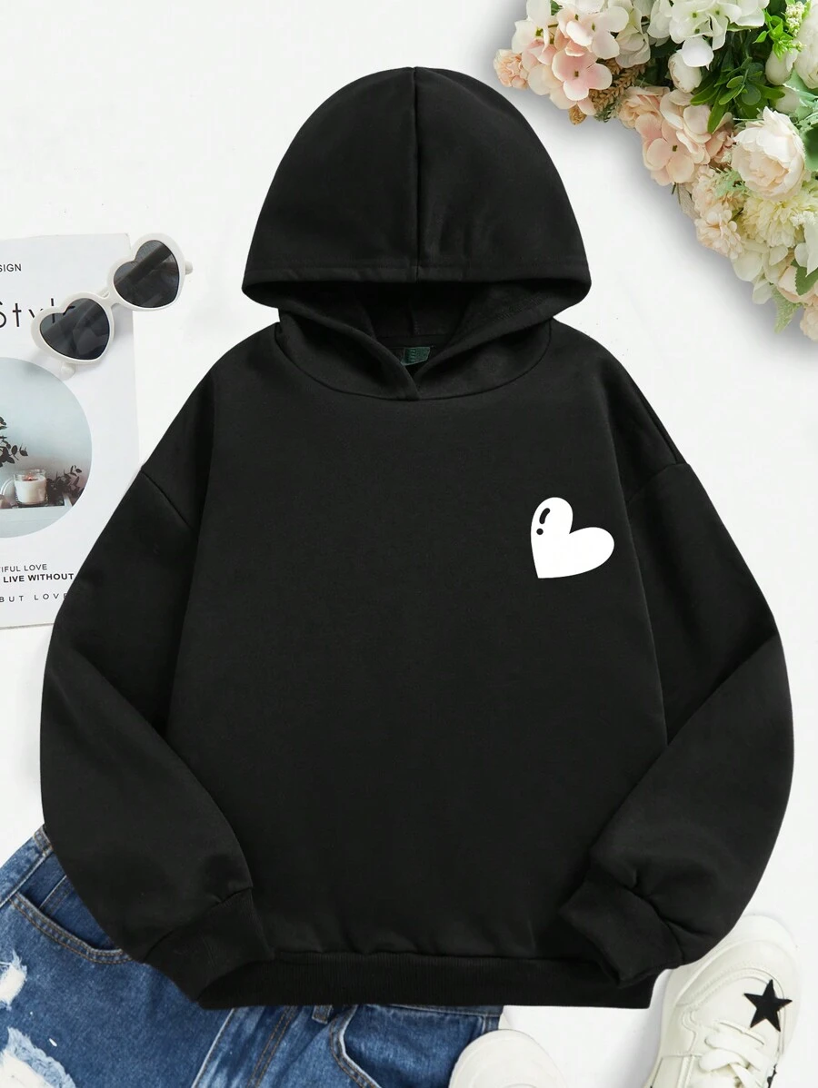 SHEIN Leap Crew 少女休闲简约可爱爱心图案黑色长袖卫衣,适合秋冬季穿着 - 黑色 - 查看 1