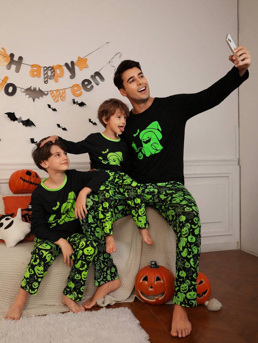 SHEIN Tween Boy Glow-In-The-Dark Cartoon Print Long Sleeve Top And Pants Relaxed Fit Flame Retardant Pajama Set, Daddy And Me Matching Outfits (3 Sets Sold Separately) - Black - View 1