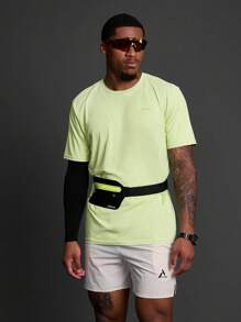 Manfinity Sport Polished Boyfriend Style Men Letter Print Short Sleeve Sports T-Shirt