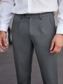 Manfinity Bizformal 男士前扣口袋褶皱简约西装裤，适合日常休闲