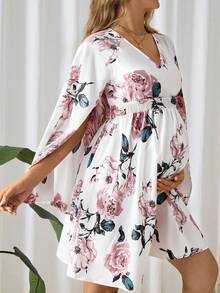 SHEIN Maternity Flower Print V-Neck Poncho Sleeve Simple Everyday Dress