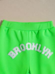 SHEIN 2 bucăți copii băieți ocazional sport streetwear modă litere broderie model pânză de păianjen set de hanoraci și pantaloni, potrivit pentru ieșiri - Verde - Vizualizare 11