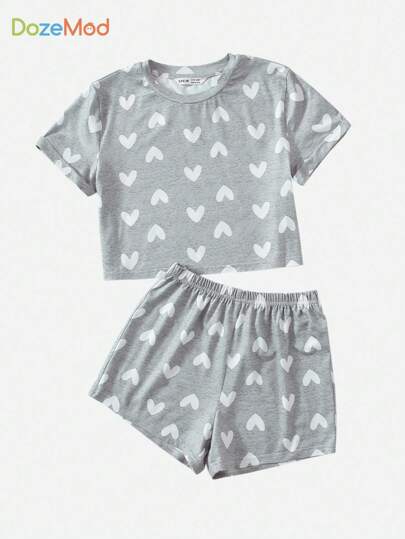SHEIN Tween Girl Heart Print Top & Shorts PJ Set