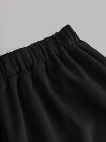 SHEIN Girlism 少女超大黑白星星印花 T 恤和工装口袋裤套装 - 黑與白 - 查看 6