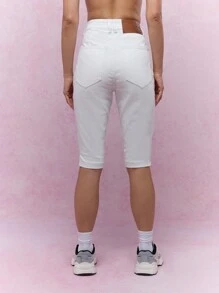 MISSGUIDED Pantalones capri de mezclilla con dobladillo con abertura lateral