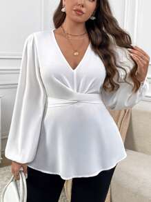 SHEIN Privé Plus Size Women Twist V-Neck Cottage Core French Blouse In White - White - View 1