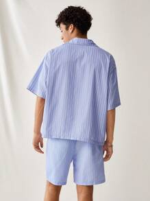 Manfinity RebelGame 2pcs Men's Casual Striped Loose Short Sleeve Shirt & Drawstring Waist Shorts Set