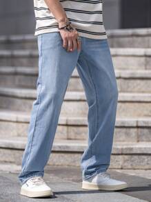 Manfinity Homme Men Slant Pocket Straight Leg Jeans - Medium Wash - View 4