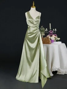 SHEIN Vestido de Festa de Cetim com Alça de Ombro Volumosa, Bainha Assimétrica Fluida, Adequado para Baile de Formatura, Casamento, Festa de Aniversário - Verde - Visão 7