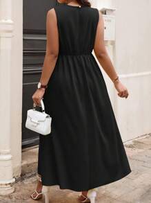 Cravure 加大码纯色圆领百褶休闲夏季长裙女式婚礼装