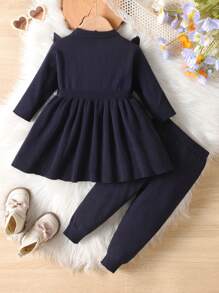 女婴圆领长袖荷叶边花卉刺绣针织连衣裙