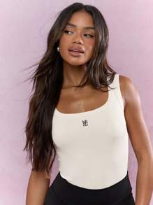 MISSGUIDED Body de escote cuadrado con logo bordado de estilo callejero - Albaricoque - Ver 3