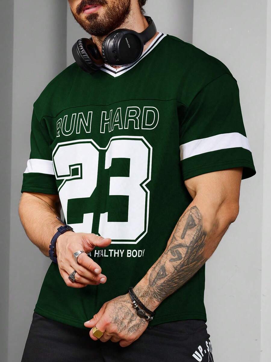 Manfinity Sport Corelite Boyfriend Style Men's Letter Stripe Printed V-Neck Short Sleeve Casual Sports T-Shirt Basic T Shirt  Basketball Jersey Boyfriend Style Men Boyfriend Style Men Hoodies,Back To School Workout Tops Gym Top Basketball Breathable