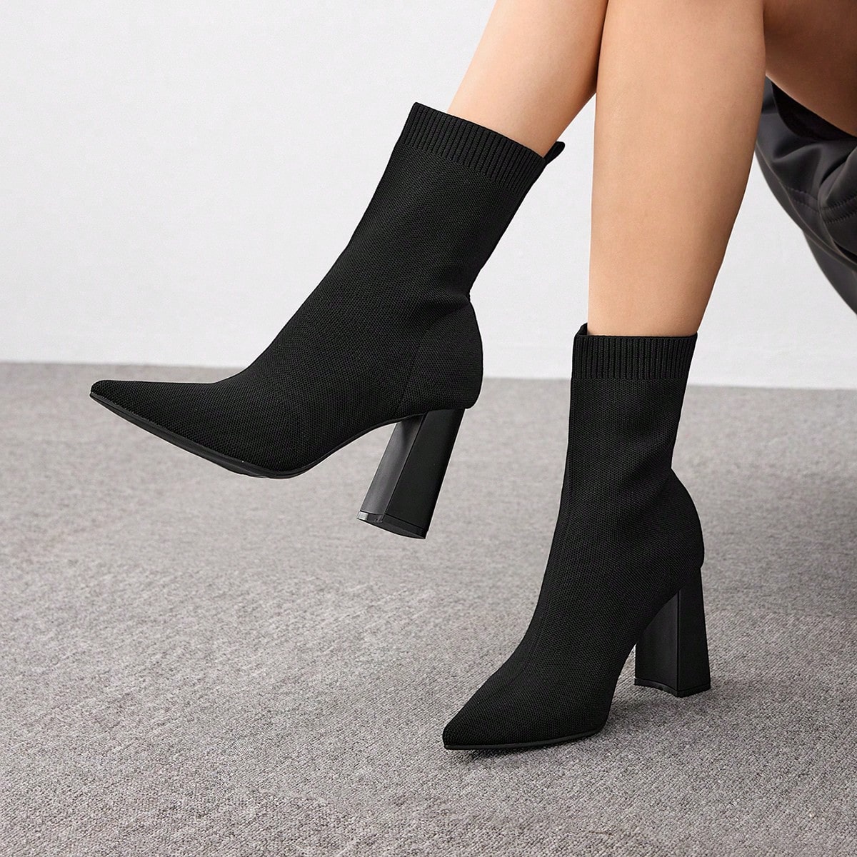 Botas de tobillo negras de mujer con punta fina, elásticas, de punto, transpirables, con tacón grueso, estilo minimalista, para vacaciones y primave
