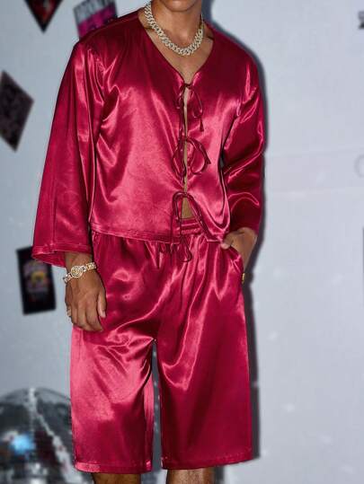 Manfinity VCAY 1pc Men Gorgeous Woven Party Club Basic Casual Oversize High Street Vintage Style Halloween Clothes Satin Shirt & Shorts Sets Back To School