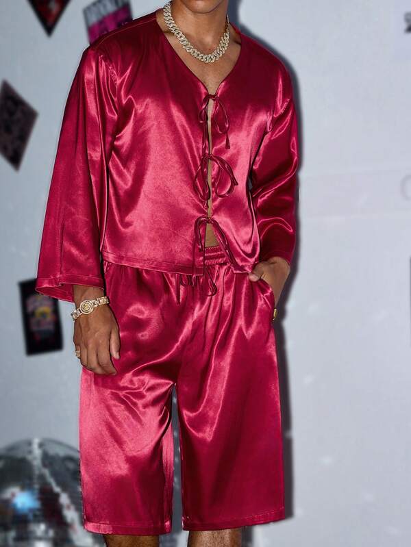 Manfinity VCAY 1 pieza Conjunto de camisa y shorts de raso de estilo vintage de la calle high-street, básico, casual y elegante para hombre para fiestas y club, de vuelta al colegio