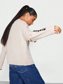 SUMWON WOMEN 双层长袖纽约图案 T 恤时尚休闲宽松街头风格秋冬休闲日常分层上衣