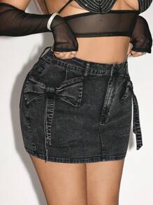 SHEIN ICON Falda vaquera entallada con cinturón de lazo de presillas talla grande