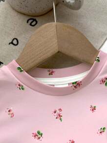 2pcs Snug Fit Young Girl Casual Pink Floral Printed Short Sleeve Crew Neck T-Shirt And Pants Homewear Set, Suitable For Spring And Summer