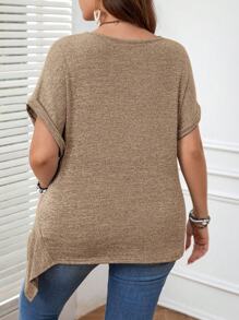 SHEIN LUNE 大码纯色圆领不对称下摆打结短袖 T 恤 - 卡其色 - 查看 2