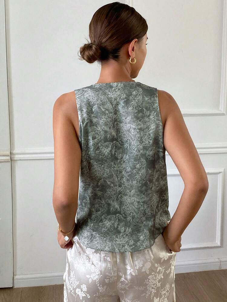 All-Over Print V-Neck Sleeveless Fitted Button-Down Women's Tank Top