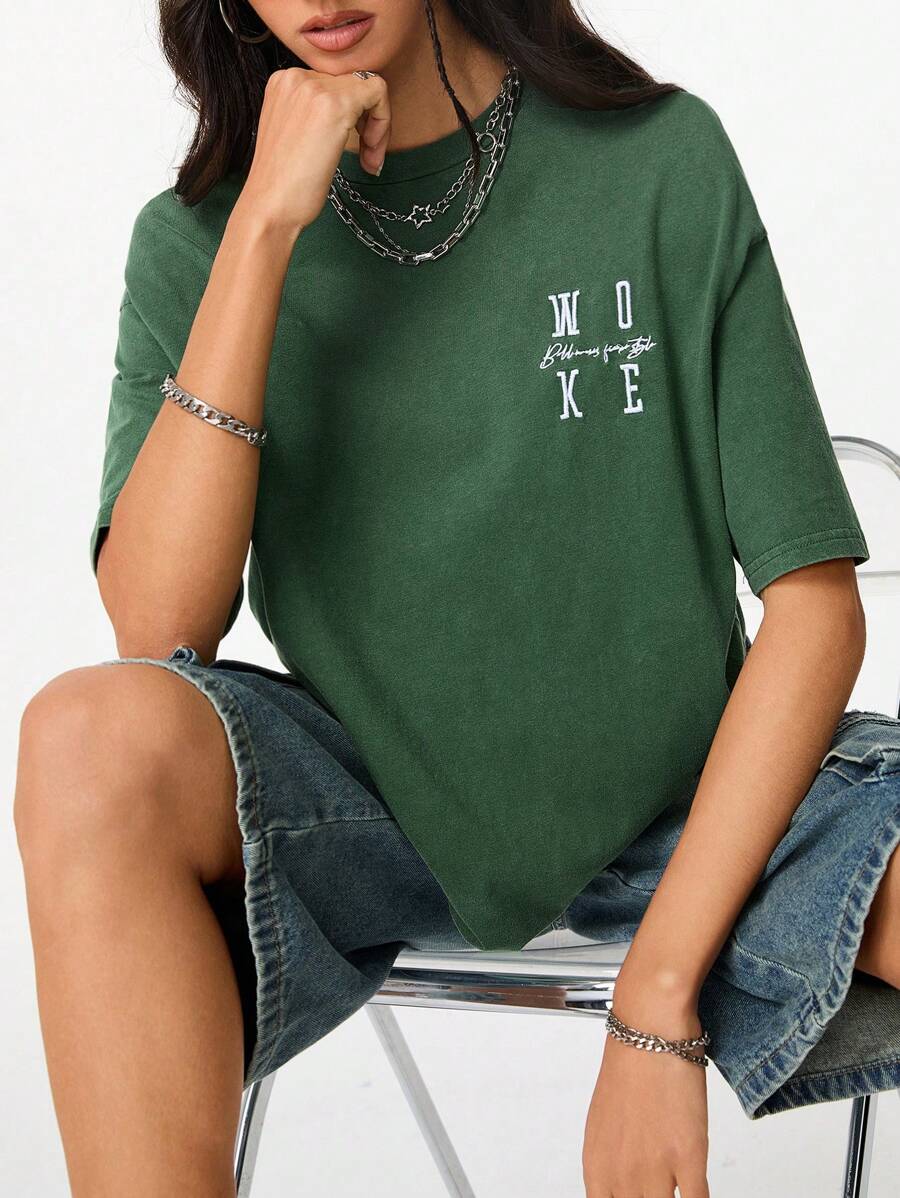 SHEIN EZwear 女士休闲基本款水洗刺绣百搭绿色 T 恤 - 軍綠色 - 查看 1