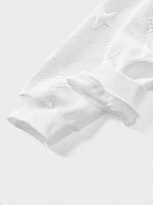 Manfinity Homme البلوزة الرياضية للرجال بطبعة نجمة خماسية الأضلاع مبرزة ، لون سادة للربيع والخريف