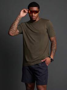 Manfinity Sport Corelite Boyfriend Style Men's Letter Print Short Sleeve Activewear T-Shirt 3-Piece Set