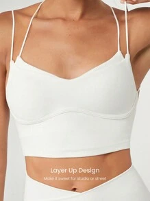 GLOWMODE FeatherFit™ 交叉背心领超薄肩带文胸，带可拆卸无缝罩杯，低冲击瑜伽日常 - 白色 - 查看 4