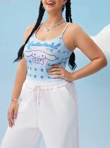 HELLO KITTY AND FRIENDS | SHEIN 大码梦幻星空音乐肉桂卷印花修身吊带背心，休闲可爱，秋季