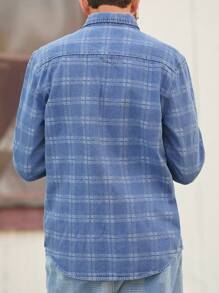 Manfinity Homme Retro American Casual Men's Light Blue Plaid Loose Denim Shirt - Light Wash - View 2