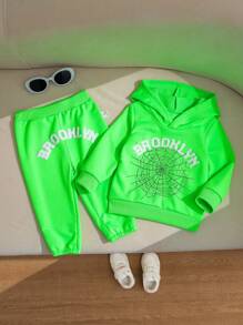 SHEIN 2 bucăți copii băieți ocazional sport streetwear modă litere broderie model pânză de păianjen set de hanoraci și pantaloni, potrivit pentru ieșiri - Verde - Vizualizare 9
