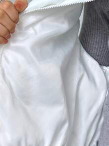 SHEIN 少女编织纯色立领口袋宽松休闲加厚无袖棉服外套 - 白色 - 查看 5