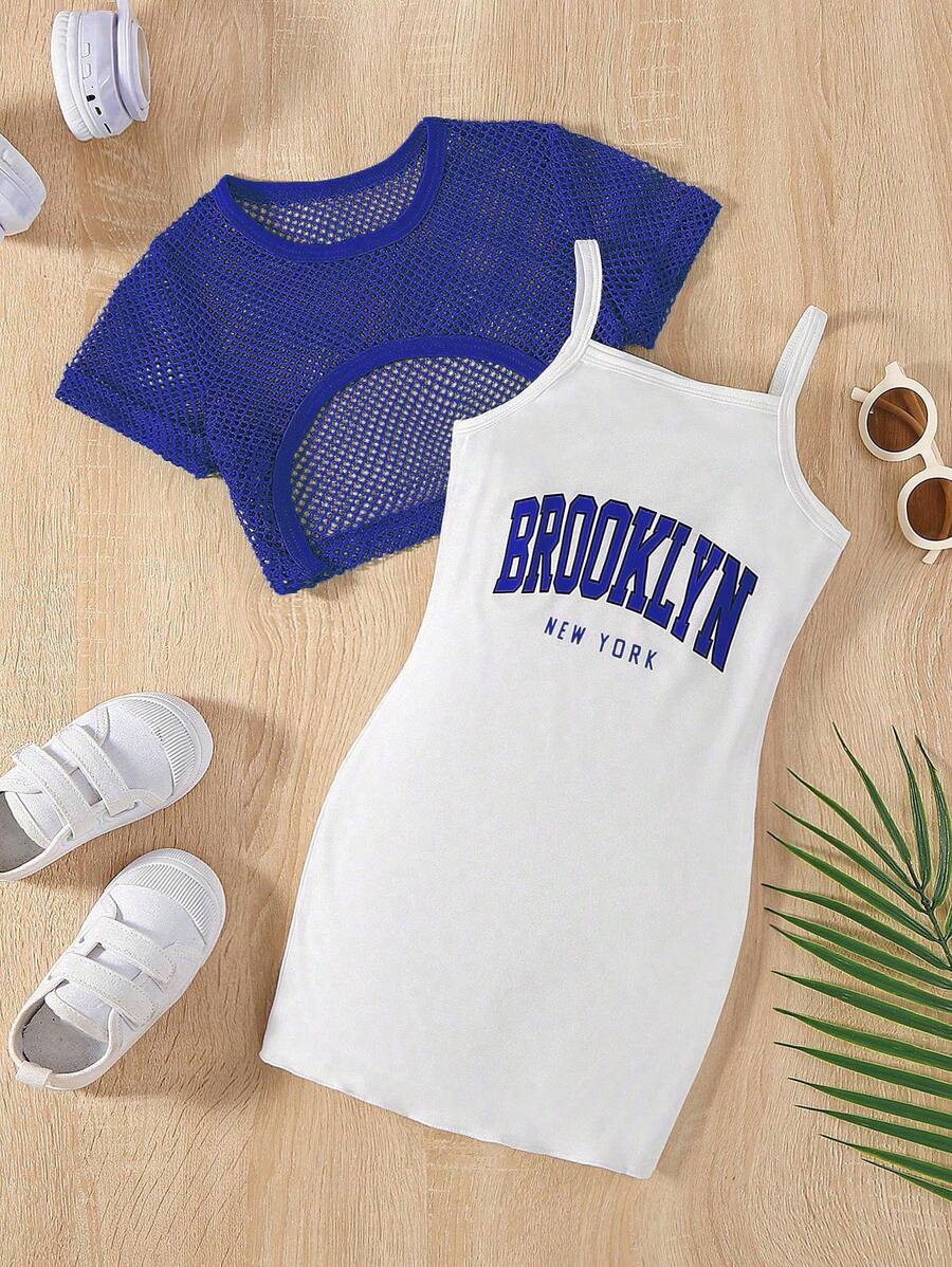 SHEIN Conjunto informal de verano para niñas con camiseta de tirantes con estampado de letras y cubre corto perforado - azul real - Ver 1
