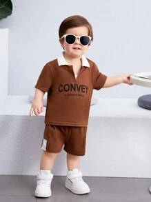SHEIN Set di polo a maniche corte a righe multicolore con lettere sulla soffice maglia a trama grossa e pantaloncini a vita elastica, adatti per l"estate, per neonati maschi e femmine.